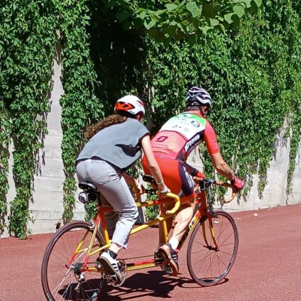 Tous en selle!
